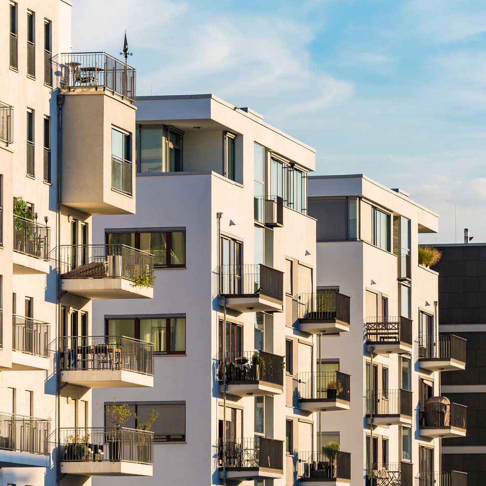 Plata_Invest_Angebot_Werner-Dieterich-Westend61_AdobeStock_462815351